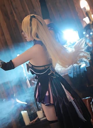 小容仔咕咕咕w Cosplay 菲谢尔