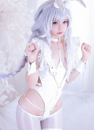 G44不会受伤 Cosplay 碧蓝航线 恶毒皮肤 懒懒的白兔