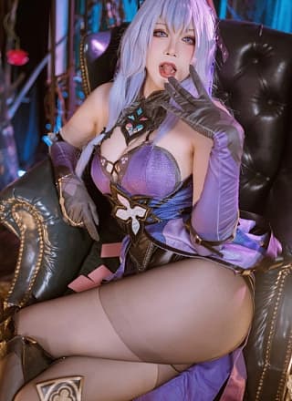 Cosplay 兔胖胖 黑天鹅