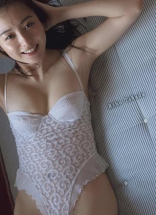 Riho Takada 高田里穂, Young King 2025 No.24 (ヤングキング 2025年24号)