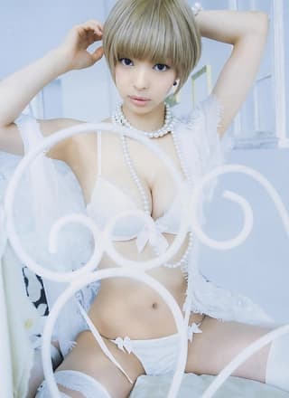 Moga Mogami 最上もが, 1st写真集 『MOGA』 Set.02