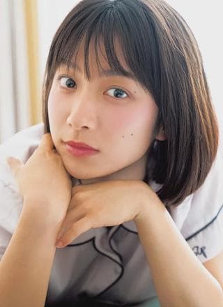 Yumia Fujisaki 藤﨑ゆみあ, Young Jump 2025 No.50 (ヤングジャンプ 2025年50号)