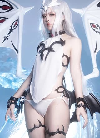 Cosplay G44不会受伤 美露莘