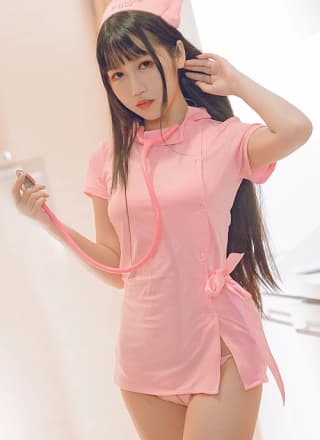 Cosplay 不呆猫 粉红护士