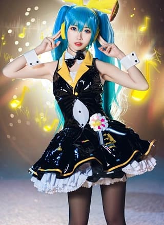 Cosplay 面饼仙儿 初音Miku