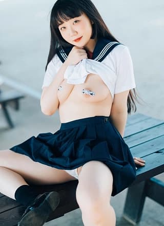 Doyeon 도연, Photobook ‘Late Summer’ Set.03