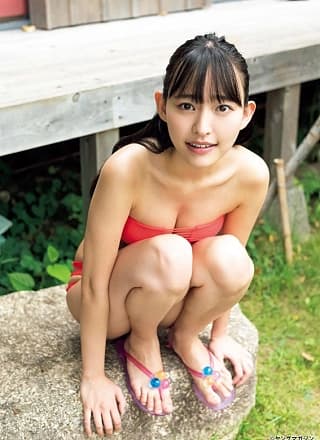Kanami Takasaki 高崎かなみ, Young Magazine 2019 No.43 (ヤングマガジン 2019年43号)