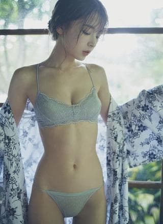 Hazuki Kimura 木村叶月, 周プレ Photo Book 「小悪魔Honey」 Set.01