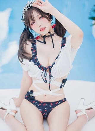 Cosplay ElyEE子 樱桃地雷系少女