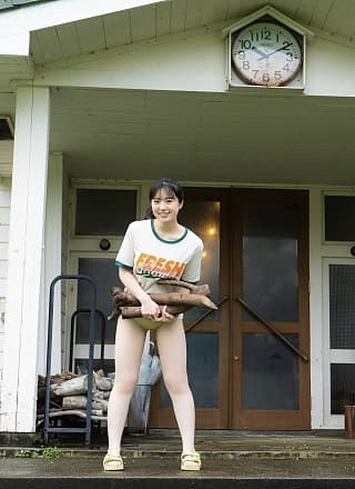 Yumena Nishino 西野梦菜, 写真集 「田舎へ帰ろう Going back to the country」 Set.01