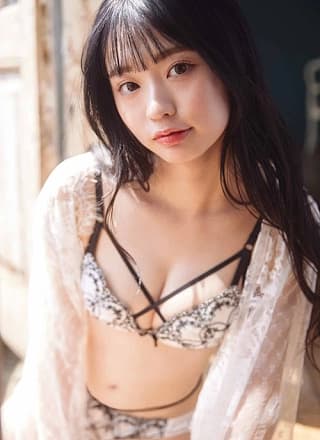 Nagisa Tsuki 月なぎさ, Young Gangan 2023 No.11 (ヤングガンガン 2023年11号)