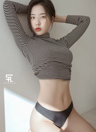 Shin Jae-Eun 신재은, Saint PhotoLife “Romance”
