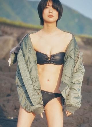 Mio Kudo 工藤美桜, 周プレ Photo Book 「夏の扉」 Set.03