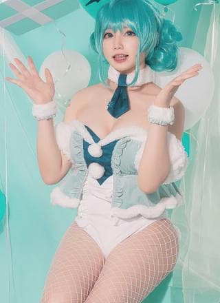 Cosplay Nyako喵子 初音白兔