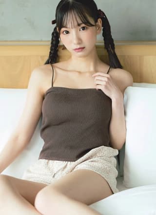 Oka Suenaga 末永桜花, Platinum FLASH Vol.24