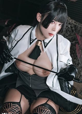 Tokar浵卡, 写真集 Virtuosa
