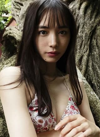Hiroe Igeta 井桁弘恵, 周プレ Photo Book 「ヒーローになりたい。」 Set.02