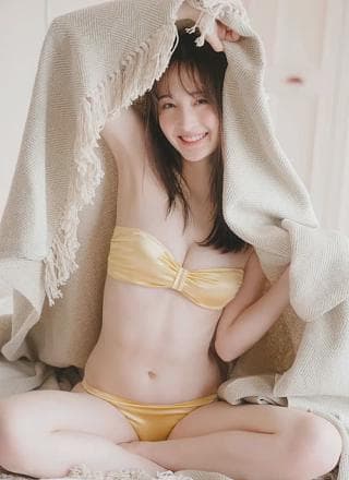 Nana Cecile 菜那セシル, FRIDAYデジタル写真集 「きゅんってする」