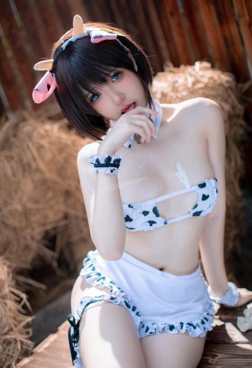 阿薰kaori 小薰喝牛奶