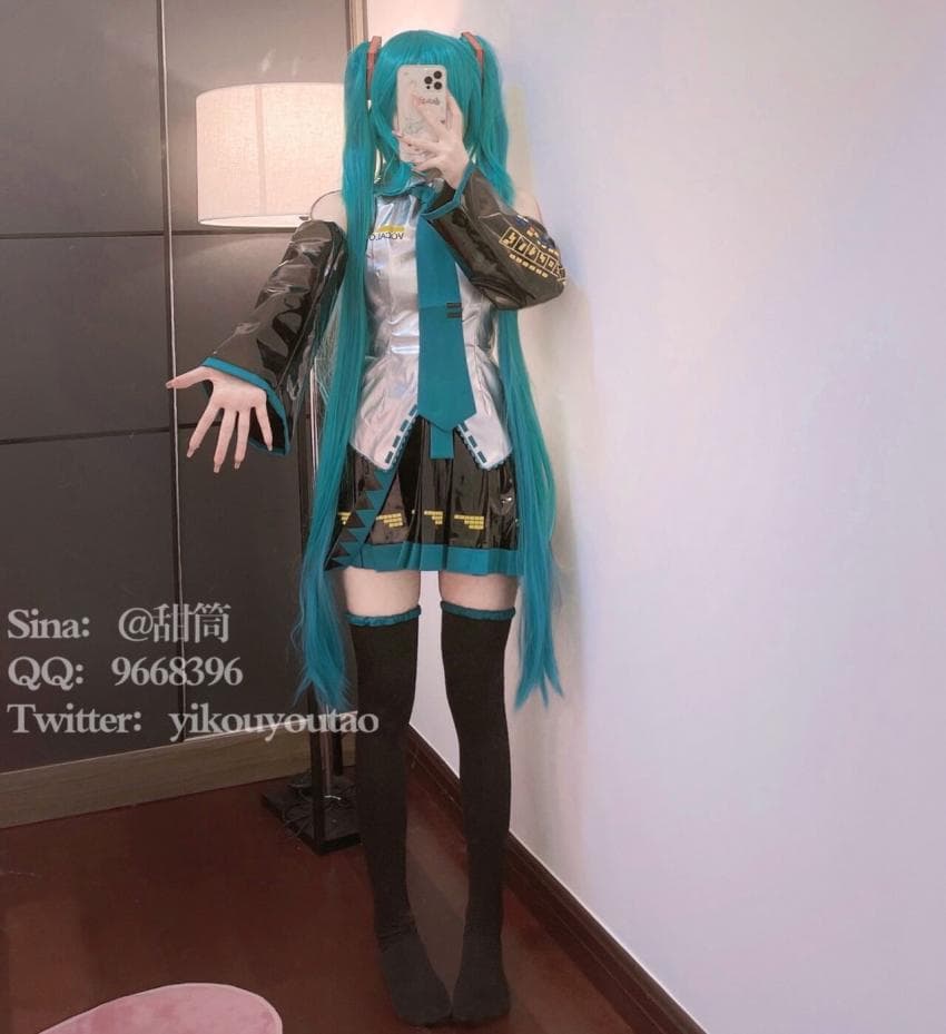 【一口幼桃】【萌白酱】初音未来