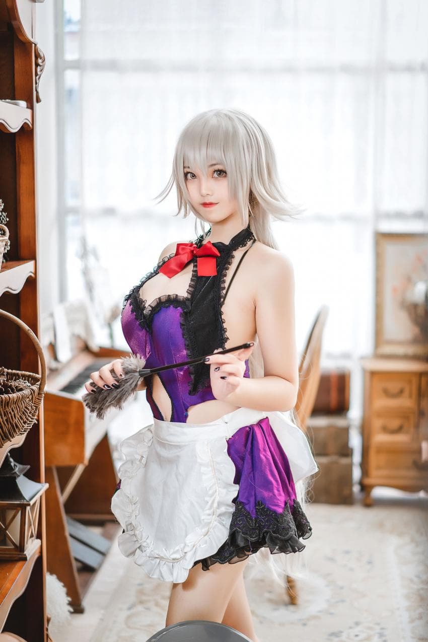 蜜汁猫裘 - Jeanne Alter