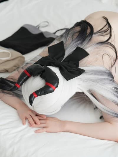少女映画 (Shojo eiga) cosplay Onikata Kayoko – Blue Archive