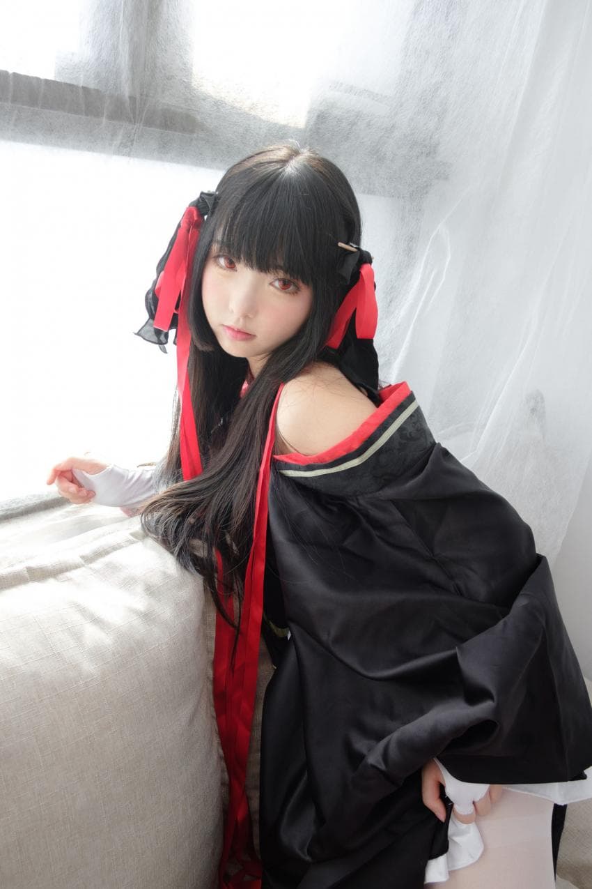 [森萝财团]爱花写真-ALPHA-004 时期女孩店