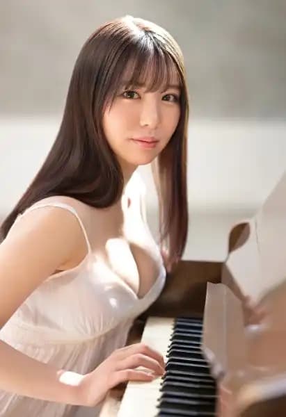 黒岛玲衣