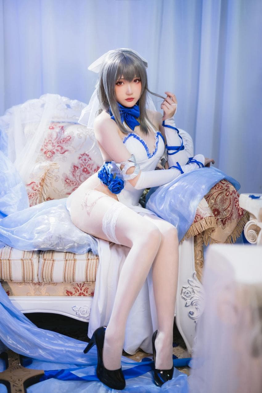 瓜希酱 路易九世礼服