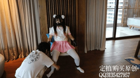 糖糖胶带覆面唿控强高，手绢堵嘴+胶带封嘴，双重封堵胶带覆盖口鼻！【绝对真实