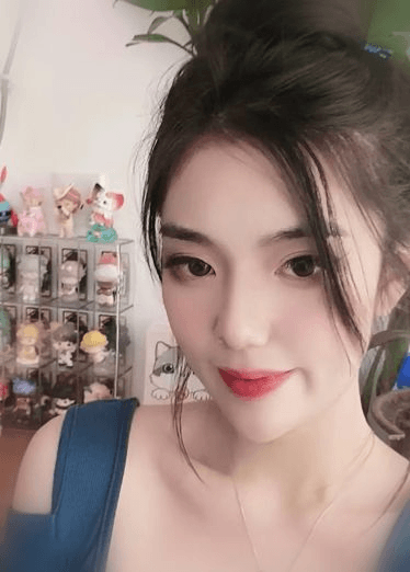 极品身材的高冷气质御姐女神