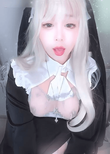 女仆爱好者福利完美身材,嫩妹颜值反差婊,奶子大皮肤白嫩屁股又大又性感自慰视频流出