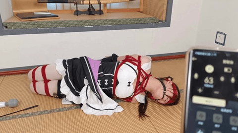 【绳欲实验室】紧缚震棒电击挣扎实验，长腿白丝试验品2号紧缚调起挣扎