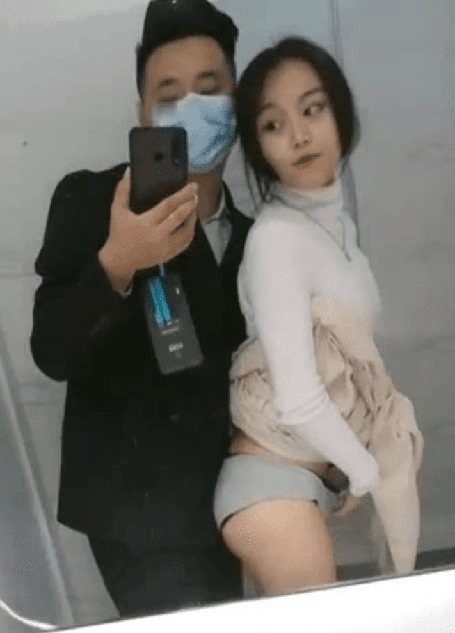 极品校花《大一学妹》豪华酒店，和同学激情啪啪口爆