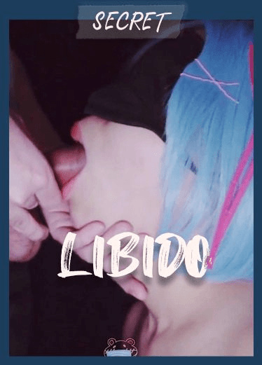 女友角色扮演蕾姆蒙着眼睛得到了勐烈的口交和射精