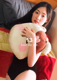 极品网红少女好想后入她