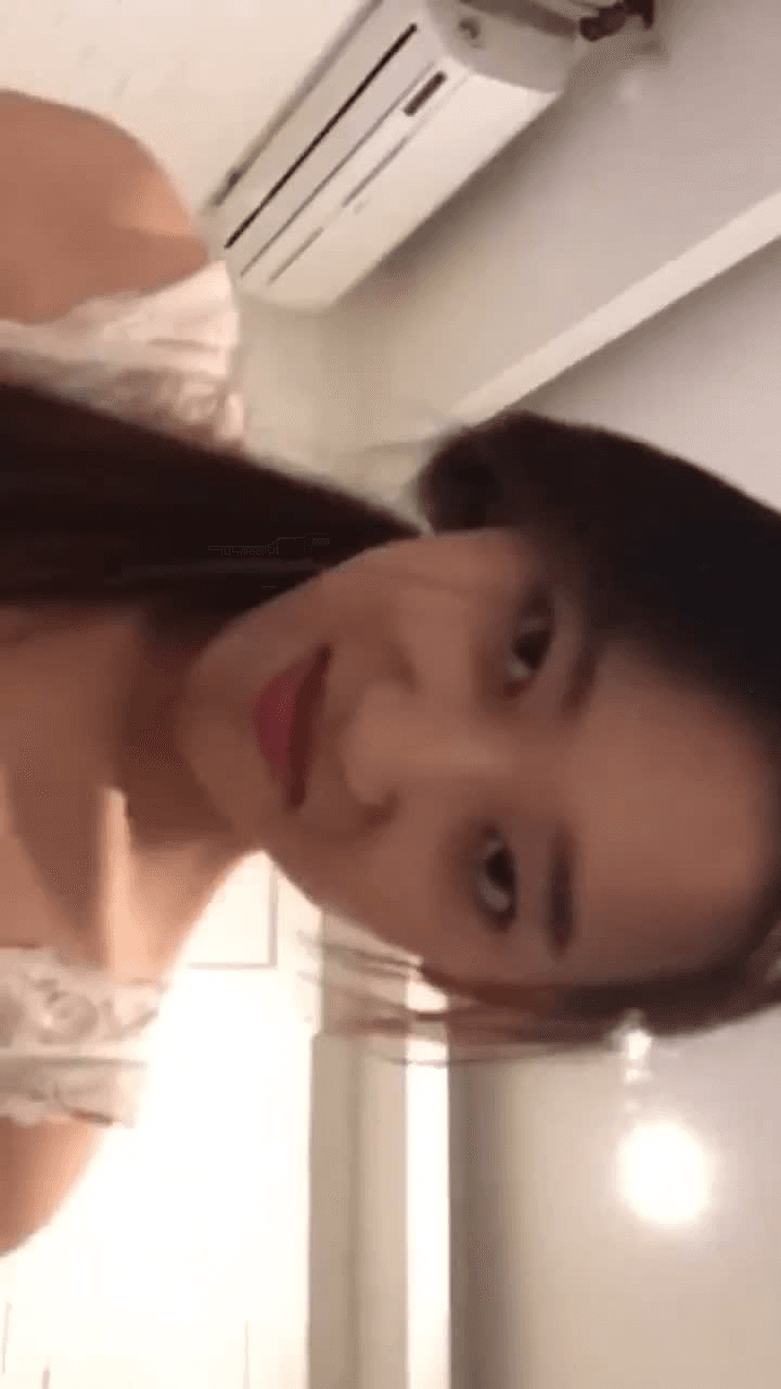 小姐姐真性感