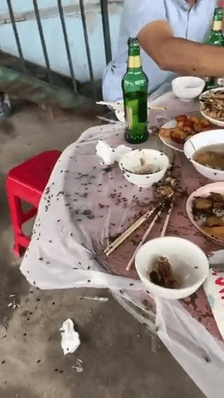 大姐第一次吃农村席开心死了