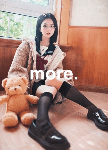 劳小白 学生女服写真