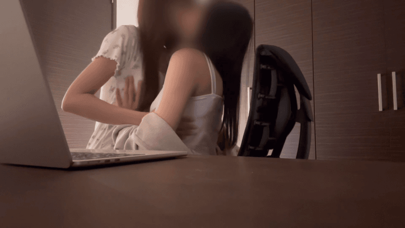 被宠坏的riri酱 lesbian
