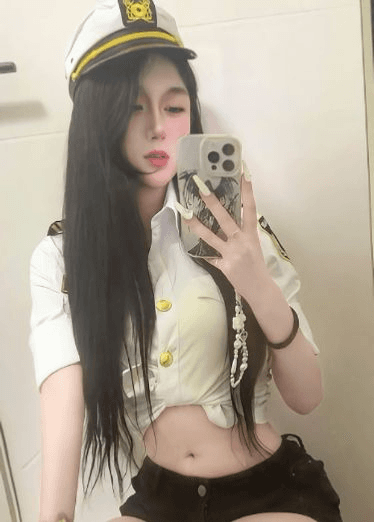【到底是做了什么错事，需要拍这种视频道歉？】被男友给发出来了，抖音2000粉丝的小网红
