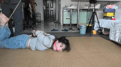 傻白甜萌妹子菲儿试镜，进入状态很快，有点小兴奋