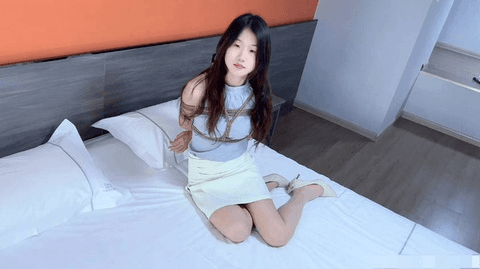【集梦】甜美丹丹韩系职业装二次约绑实拍记录