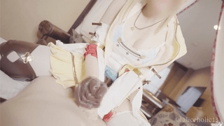 【Aliceholic13】cosplay 精子被丰满的胸部和大腿上射出