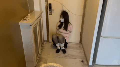 【深海里的猫】监禁铁甲小宝中野美树 神仙颜值小姐姐