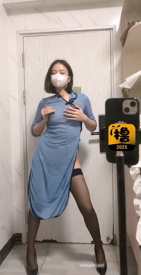 抖音风推特人气女神【小西西】定制裸舞