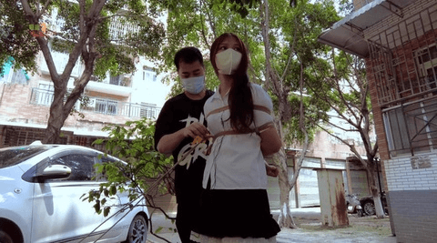 【晓鹿绳艺】把在家闲着的妹妹拉出去遛一遛