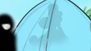 海滩上的金发美女