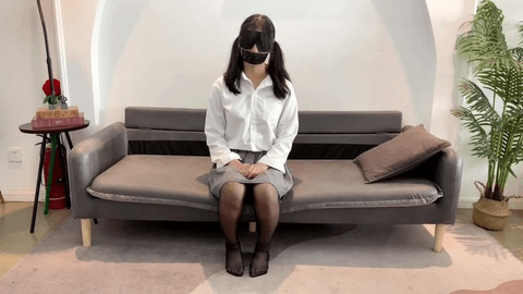 【默示录】【小萌】黑色胶带与JK的结合，173的黑丝腿，看起来就是香~