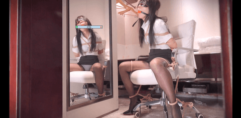 【丝米】【4K】《绳奴养成计划3》下班回来打开门——我的小奴隶被开腿绑在椅子上，红色口球堵着她的樱桃小嘴，黑丝美腿妖娆妩媚